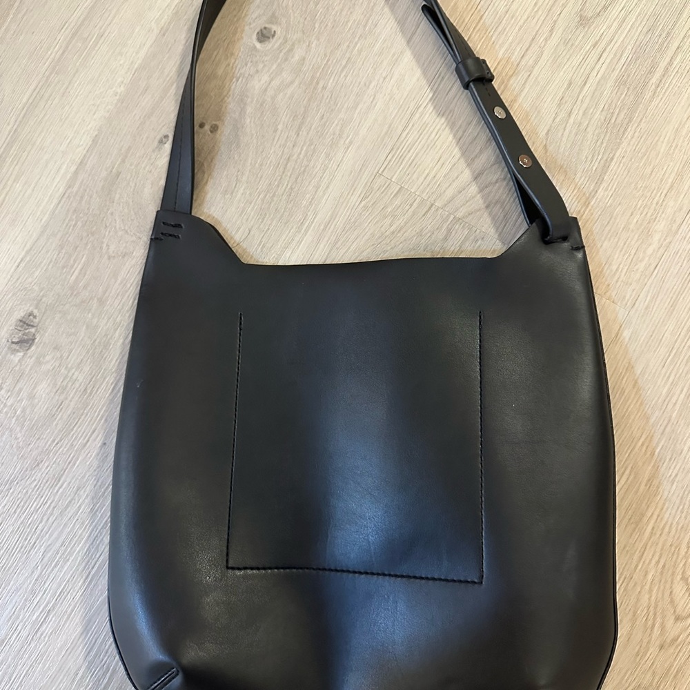 Everlane Bags Everlane Cactus Leather Hobo Bag